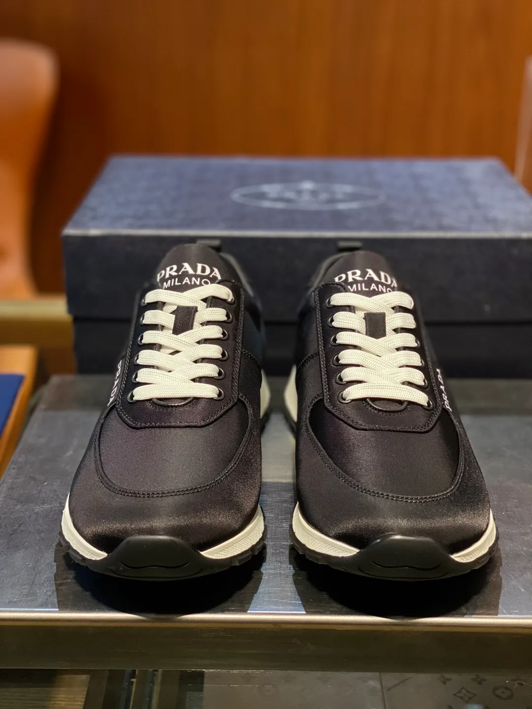 💰660 PRAD*Prax 01 Regenerated Nylon Sneakers ♞size; 39~46 Form and function merge into one, sports inspiration and exquisite craftsmanship quietly meet: Prada men’s sneaker series features unique and clever designs, including Prada Downtown, Cloudbust Thunder 57 #Prada Collision Cross.